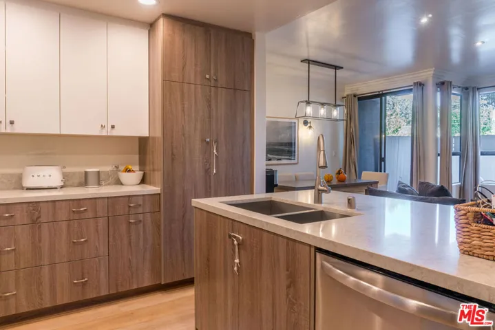 12115 San Vicente Boulevard Unit 110, Los Angeles, California 90049