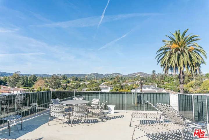 12115 San Vicente Boulevard Unit 110, Los Angeles, California 90049
