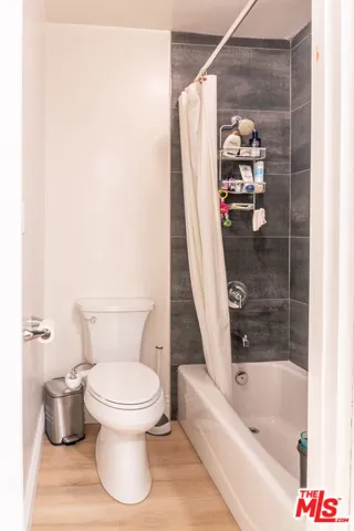 12115 San Vicente Boulevard Unit 110, Los Angeles, California 90049