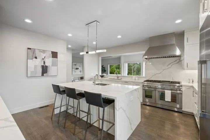 57 Roxbury Lane, San Mateo, California 94402