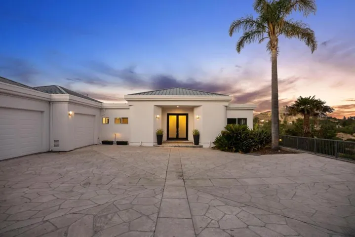 57 Roxbury Lane, San Mateo, California 94402