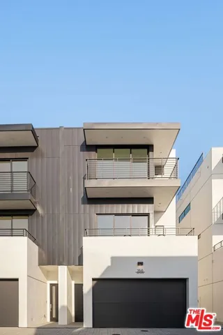 766 N Arthur Road, Los Angeles, California 90029