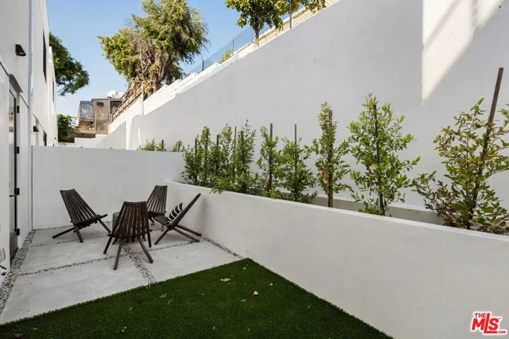 766 N Arthur Road, Los Angeles, California 90029