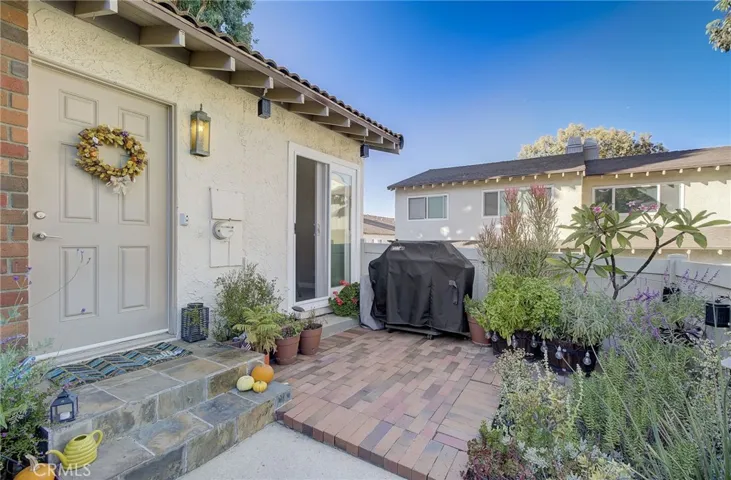 1271 Alessandro Drive, Newbury Park, California 91320