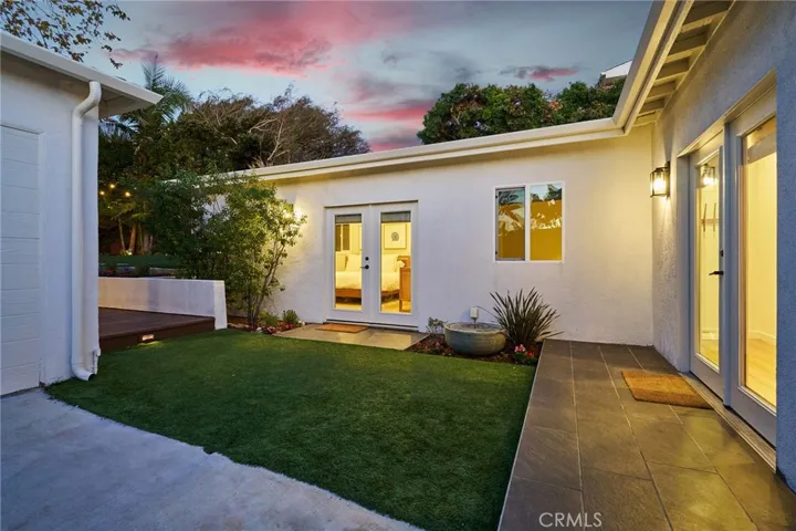 503 Avenue D, Redondo Beach, California 90277