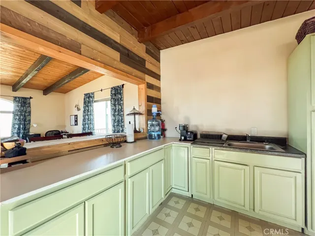 0 Holcomb Ridge Road E, Llano, California 93544