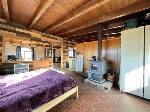 0 Holcomb Ridge Road E, Llano, California 93544