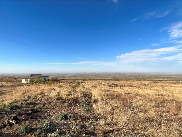0 Holcomb Ridge Road E, Llano, California 93544