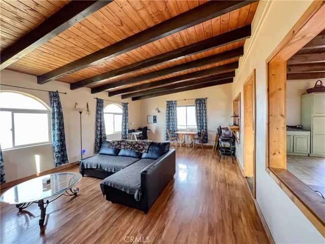 0 Holcomb Ridge Road E, Llano, California 93544