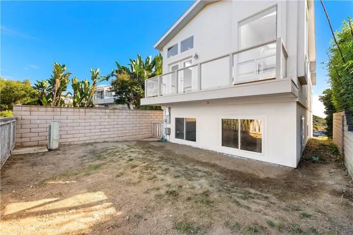 1630 Del Mar Avenue, Laguna Beach, California 92651