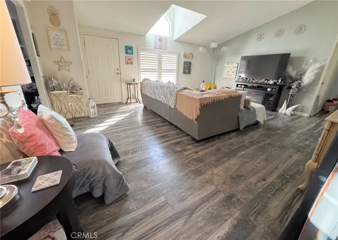 4901 Green River Road 230, Corona, California 92878