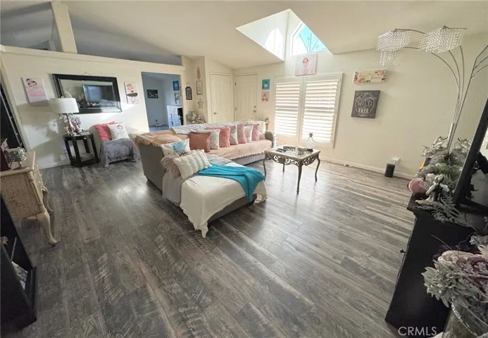 4901 Green River Road 230, Corona, California 92878
