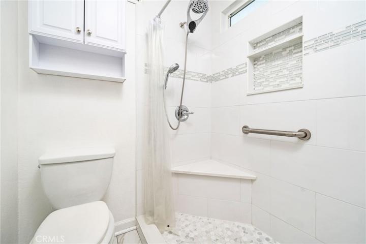 Main House Primary Bathroom