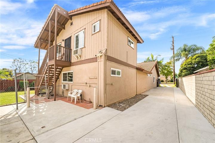 Spacious Second Driveway with RV Parking and Electric Gate