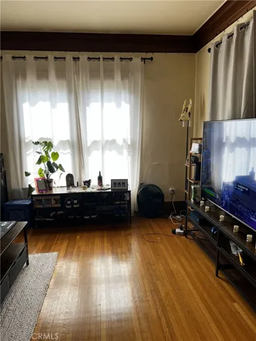 6728 Friends Avenue, Whittier, California 90601