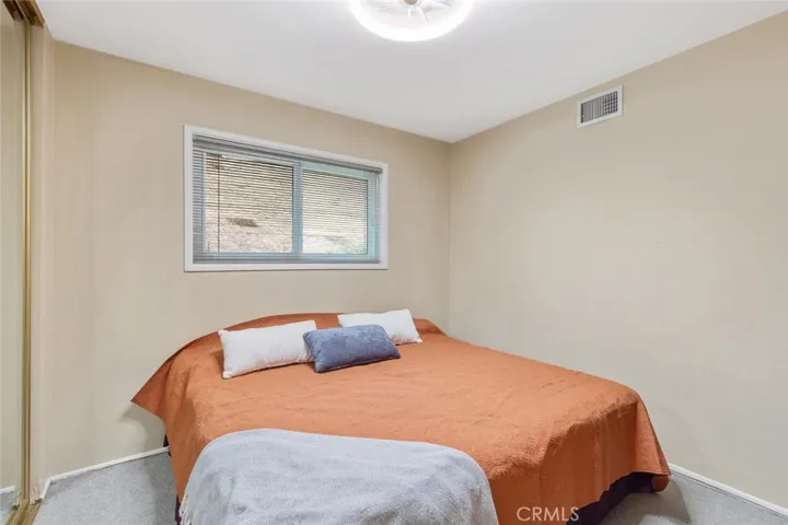 19539 Aldbury Street, Canyon Country, California 91351