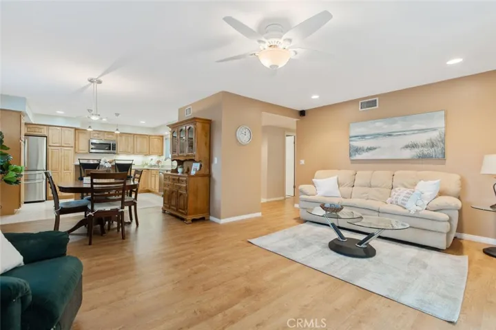 19539 Aldbury Street, Canyon Country, California 91351