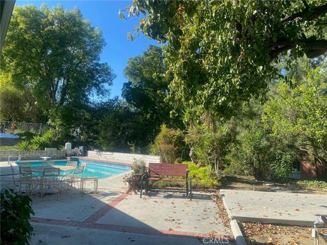 5857 Fairhaven Avenue, Woodland Hills, California 91367