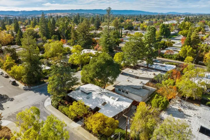 4175 Wilkie Way, Palo Alto, California 94306