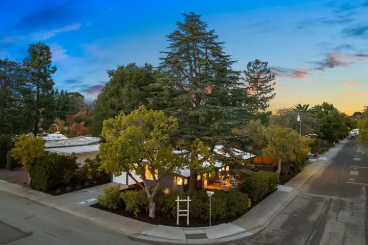 4175 Wilkie Way, Palo Alto, California 94306