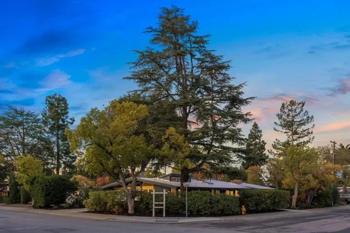 4175 Wilkie Way, Palo Alto, California 94306