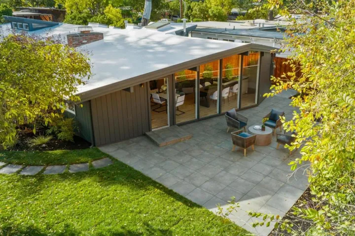 4175 Wilkie Way, Palo Alto, California 94306