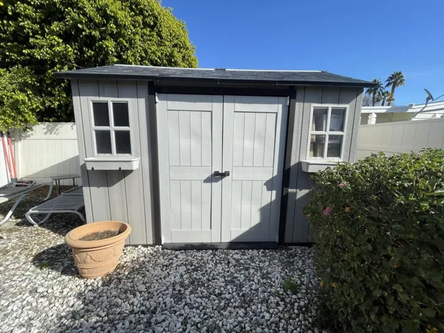 Shed