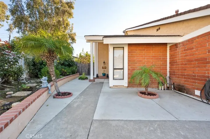 25372 Juniper Drive, Mission Viejo, California 92691