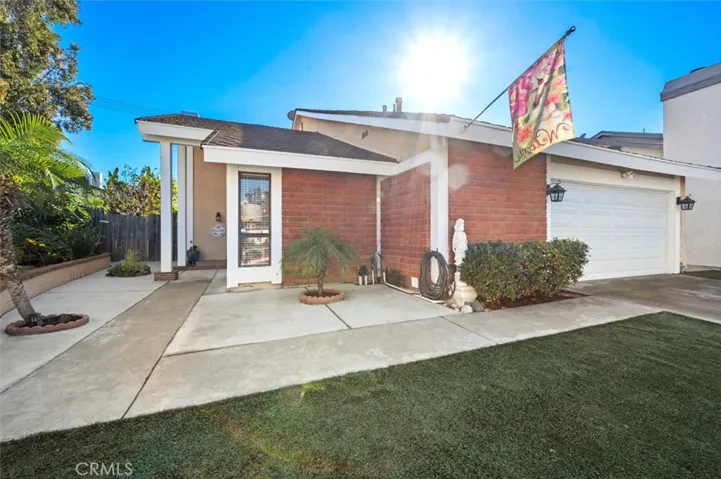 25372 Juniper Drive, Mission Viejo, California 92691