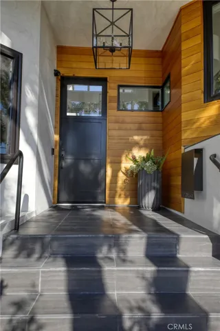 2910 3rd Avenue, Corona del Mar, California 92625