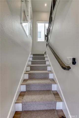 2910 3rd Avenue, Corona del Mar, California 92625