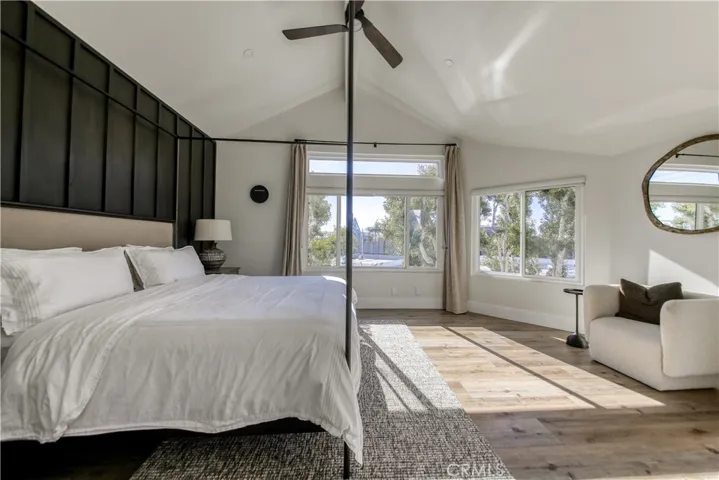 2910 3rd Avenue, Corona del Mar, California 92625