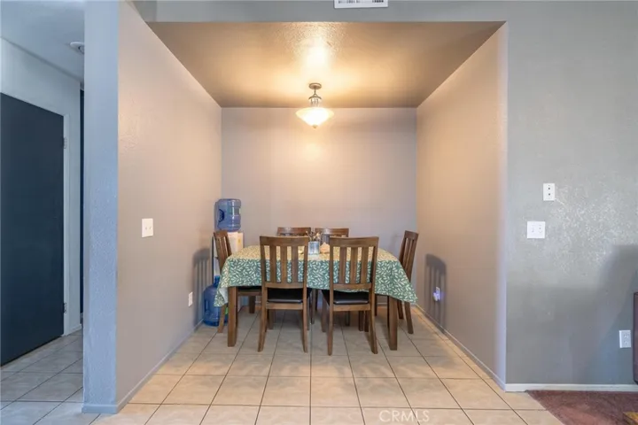 14562 Palo Verde Court, Adelanto, California 92301