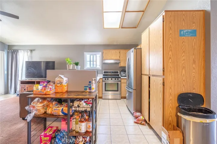 14562 Palo Verde Court, Adelanto, California 92301