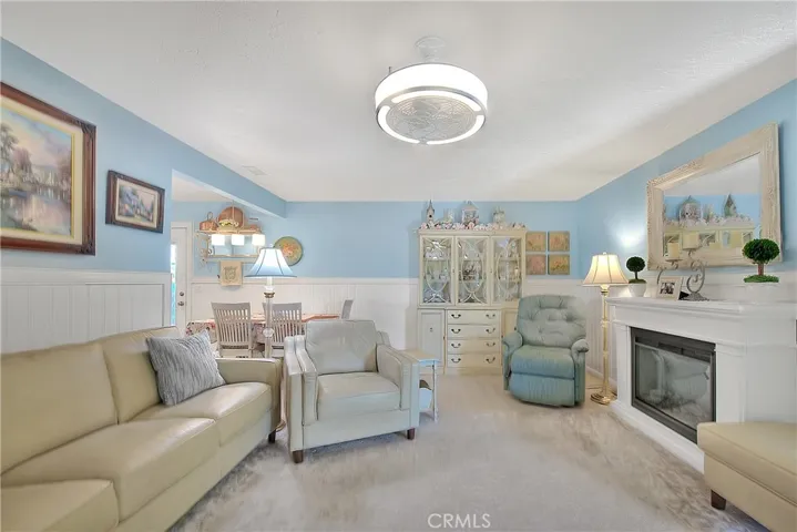 Preview 4 of 20 – Living Room looking toward Kitchen