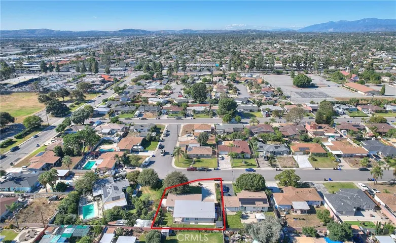 Preview 20 of 20 – Aerial View Looking West