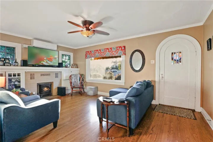 1236 S Walker Avenue, San Pedro, California 90731