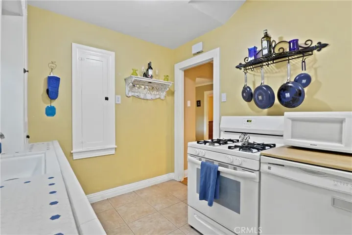 1236 S Walker Avenue, San Pedro, California 90731
