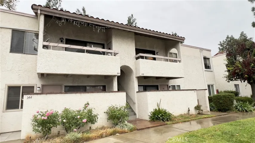 25015 Peachland Avenue 243, Newhall, California 91321