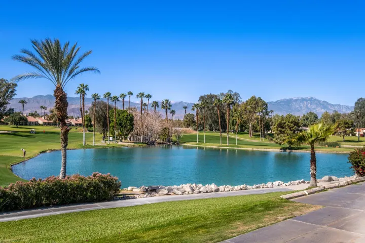 41370_Inverness Way_Golf Course Pond