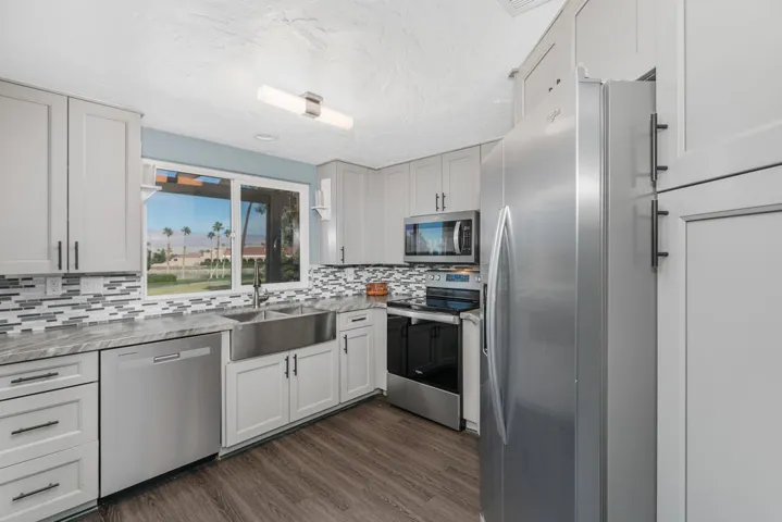 41370_Inverness Way_Kitchen