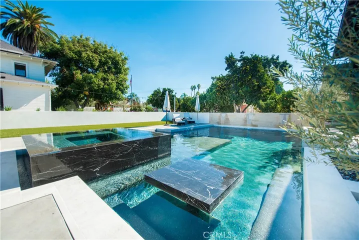 Pool/spa