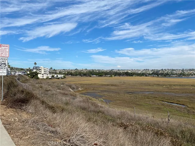 2266 Grand Avenue 23, San Diego, California 92109