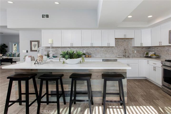 Breakfast bar