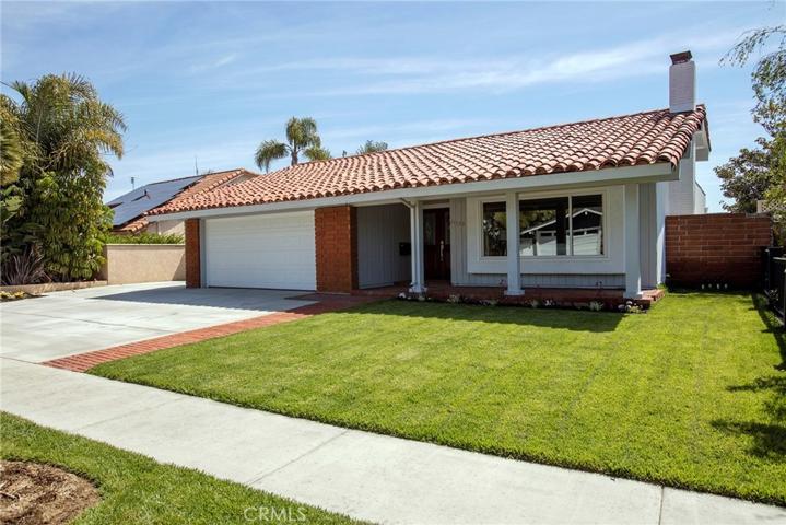21722 Seaside Lane, Huntington Beach, California 92646