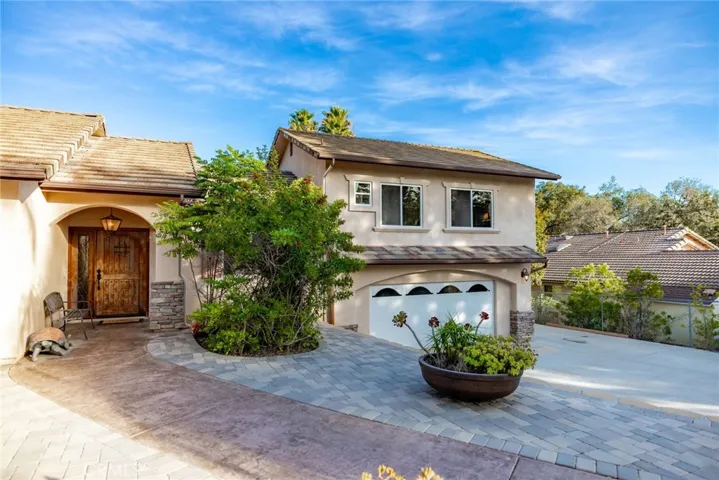 950 Via Prado, Fallbrook, California 92028