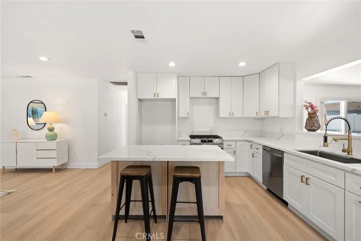 2544 W Gramercy Avenue, Anaheim, California 92801