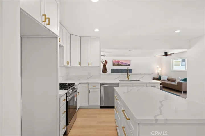 2544 W Gramercy Avenue, Anaheim, California 92801
