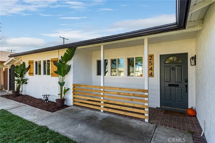 2544 W Gramercy Avenue, Anaheim, California 92801