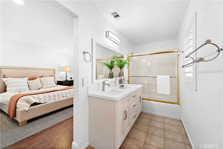 12 Calle Liberacion, Rancho Santa Margarita, California 92688